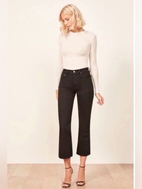 Reformation Jordi Kick Flare Jeans in Black Wash